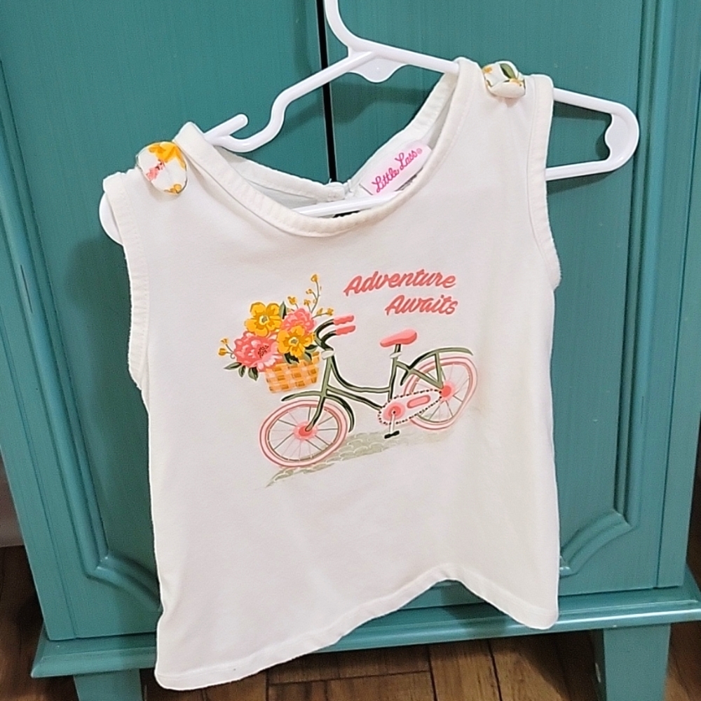 Sleeveless shirt